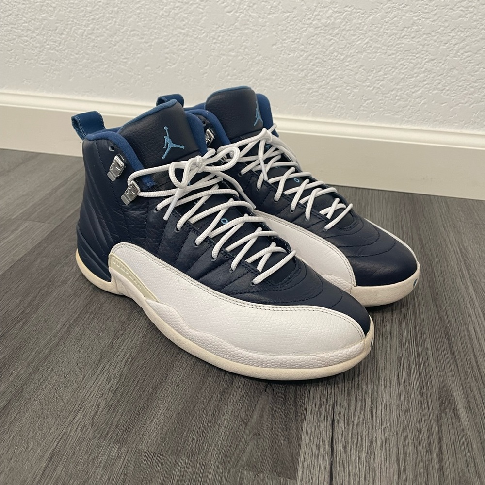 Air Jordan 12 Retro Obsidian Size 8.5